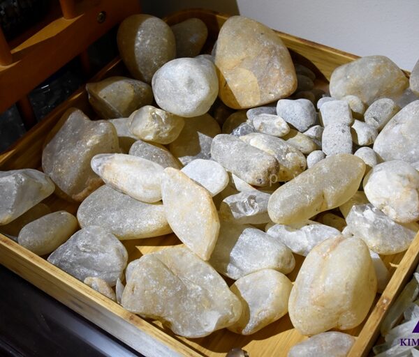 Đá Thạch Anh Cuội Suối