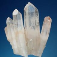 Phong Thủy nhanh: Cách sử dụng Tinh Thể Đá
