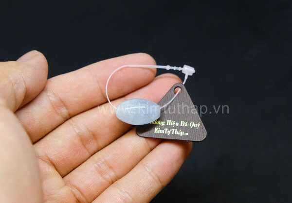 Lu Thống Đá Aquamarine: Điều hòa cơ thể, giảm stress và áp lực trong cuộc sống