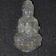 Nên đặt Tượng Phật Bà Mẹ Quan Âm Bồ Tát ở đâu trên xe ô tô?