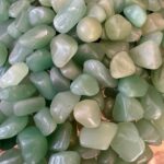 Thạch Anh Vụn Xanh Aventurine đánh bóng rải móng nhà - Ảnh 2
