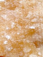 Đá Ngọc Hoàng Long Vàng Vụn Thô rải nền nhà - Ảnh 4