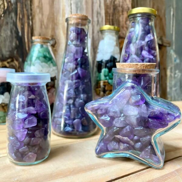 Chai Đá Thạch Anh Tím Vụn hợp mọi Cung Mệnh