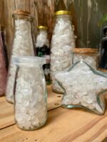 Chai Đá Thạch Anh Vụn Trắng trong