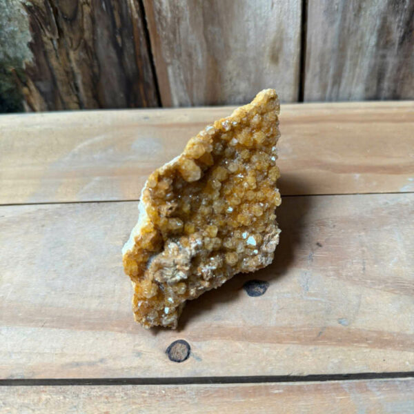 Vỉa Tinh Thể Thạch Anh Vàng Đỏ - mua bán hoặc làm quà tặng