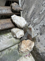 Đá Thạch Anh Trắng Thô cục to - Trấn trạch - Ảnh 2