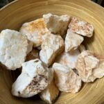 Đá Thạch Anh Trắng cục rải nền nhà - Ảnh 3