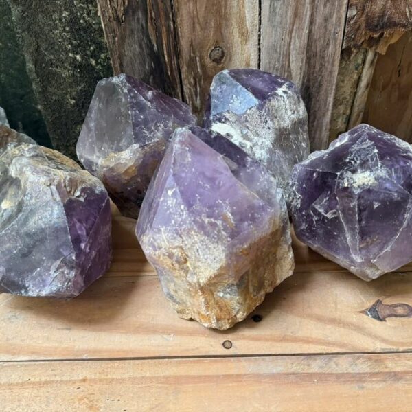 Tinh Thể Đá Thạch Anh Tím lớn - năng lượng cao